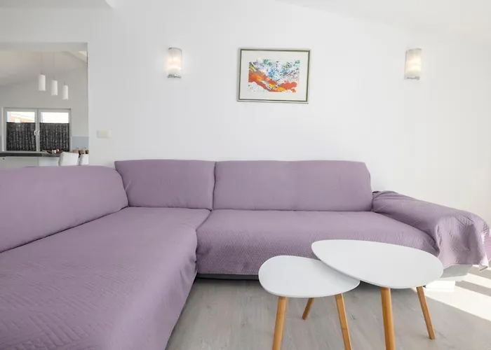 Apartments Livira Makarska
