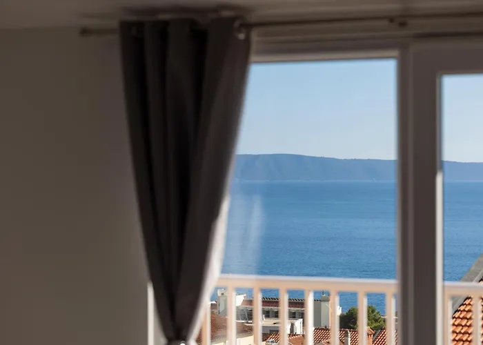 Apartments Livira Makarska