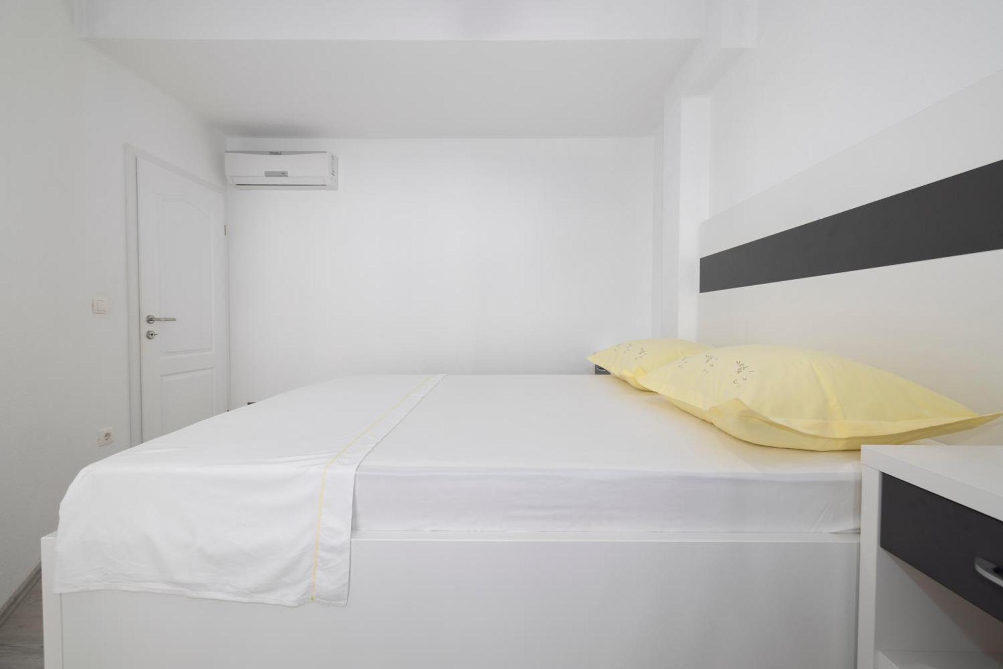 Apartment Livira Makarska
